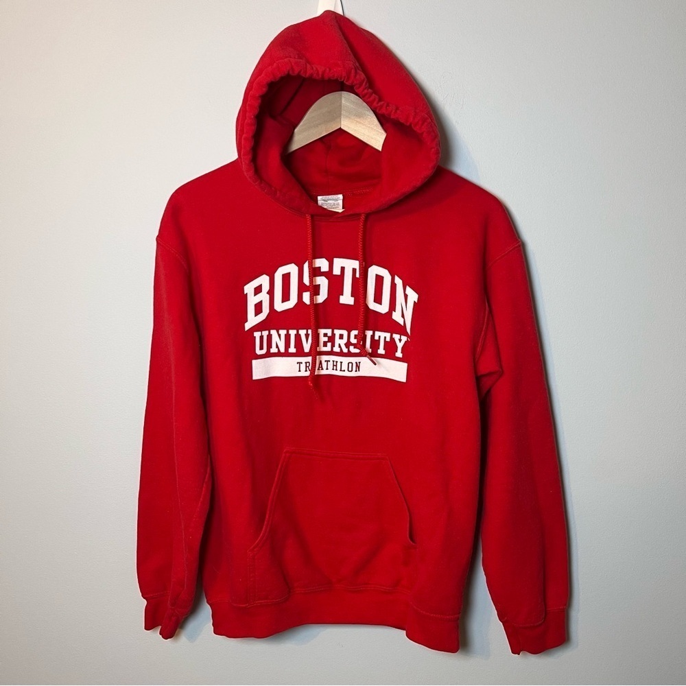 Boston University Triathlon Hoodie Men’s S Red Sweatshirt Swim Bike Run